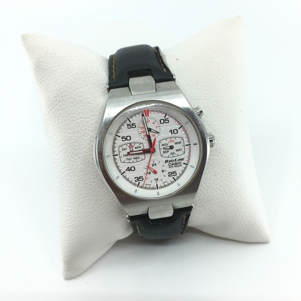 Casio RedLine RL-302 (module 3745) Analog Multi-function Wristwatch Black Band